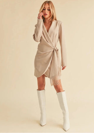 blazer dress, blazer, dress, neutral style, neutral outfit, neutral finds, outfit finds, dress outfit