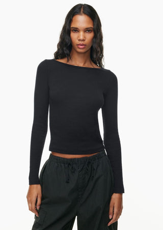 boat neckline top, basic top, basic long sleeve, boat line long sleeve top, basic long sleeve top.