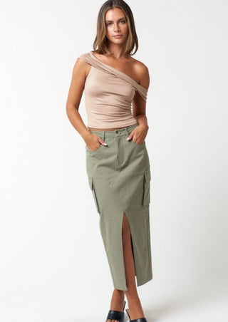 Multi way top, off the shoulder top, staple fall piece, fall fashion, top, work top,