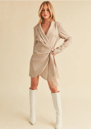 blazer dress, blazer, dress, neutral style, neutral outfit, neutral finds, outfit finds, dress outfit