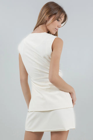 Vivi Sleveless Button Down Top