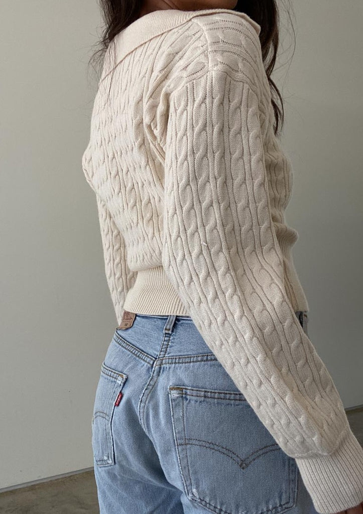 cable knit sweater, cable knit crop top, cable knit cropped sweater, cropped sweater, cream sweater, fall outfit