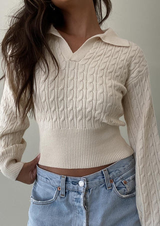 cable knit sweater, cable knit crop top, cable knit cropped sweater, cropped sweater, cream sweater, fall outfit