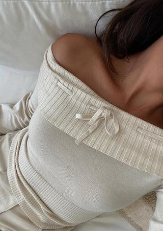 Off The Shoulder Top, off the shoulder sweater, fall sweater, fall outfit, fall style