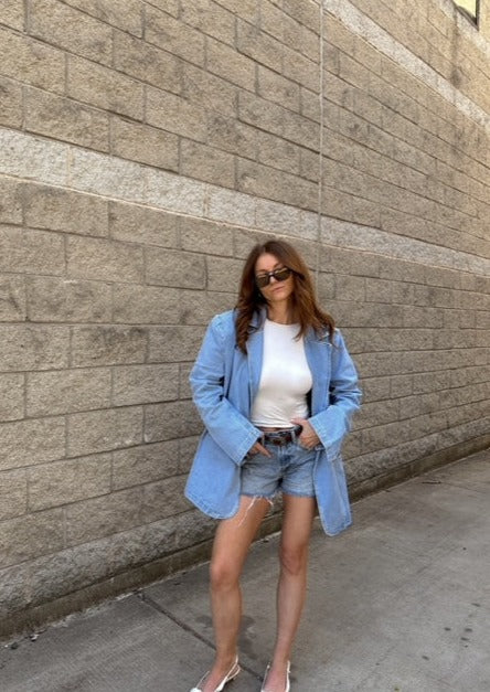 Denim blazer, denim blazer jacket, denim jacket, light denim blazer, light denim blazer jacket, spring outfit, spring jacket