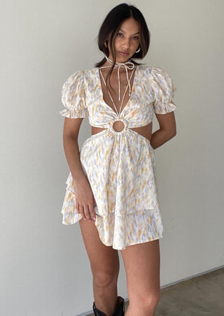Halter neck romper, romper, spring romper, spring outfit, spring outfits.