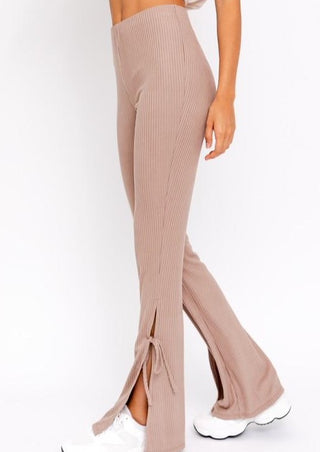 High waisted ribbed pant 