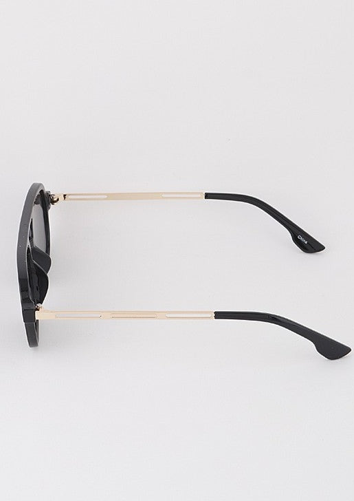 Black vintage aviator sunglasses