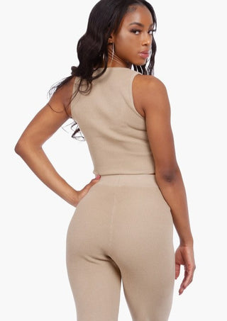 Street style, spring fashion, set, matching set, spring aesthetic, spring fashion