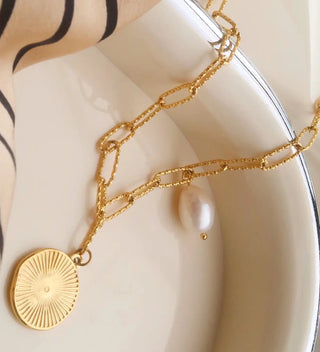 Gold pendant chain necklace, gold necklace, gold pearl necklace, gold pendant necklace