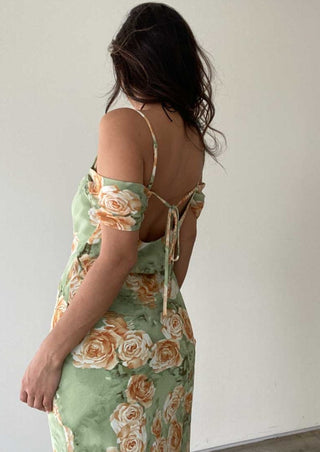 floral dress, floral maxi dress, maxi dress, summer outfit, wedding guest outfit, wedding guest dress, wedding guest maxi dress, dress, summer dress, summer dress outfit