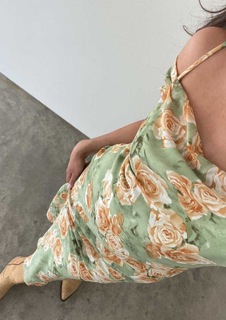 floral dress, floral maxi dress, maxi dress, summer outfit, wedding guest outfit, wedding guest dress, wedding guest maxi dress, dress, summer dress, summer dress outfit