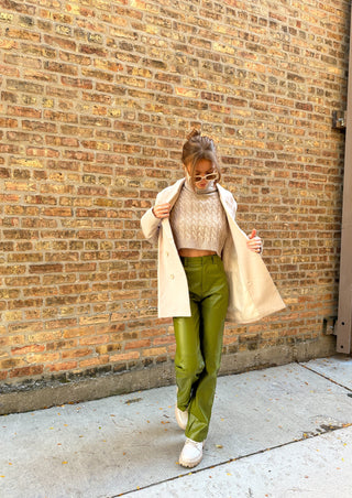 Leather pant, leather pants, fall outfit Inso, fall fashion trends, fall fashion, fall outfit Inso.