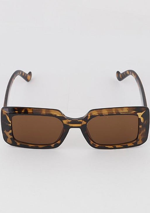 Tortoise Shell Trendy High Fashion Women's Sunglasses
